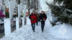 Курские спасатели почтили память погибших коллег