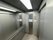 В Курской области устанавливают «музыкальные» лифты