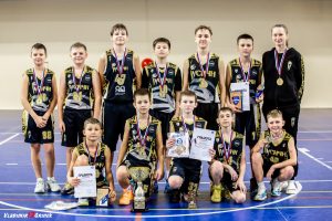 Юные баскетболисты из Курска «Русичи-2014» выиграли престижный кубок в Санкт-Петербурге