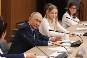 Дебют в «Зените» и стипендия президента