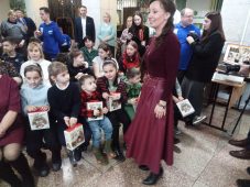 Зампред Госдумы РФ Анна Кузнецова посетила ПВР в Курске