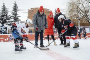 «На то и лёд, чтоб скользить!»