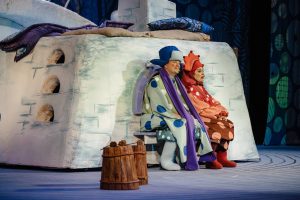 Губернатор Курской области с семьёй посетил спектакль «Емелино счастье»