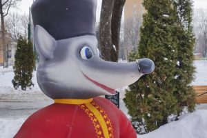 Что такое хорошо и что такое плохо, должны объяснить ещё в детстве