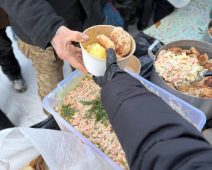 Курским волонтёрам недостаёт продуктов на благотворительный обед