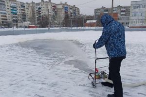 В Курске открыли пять бесплатных школьных катков