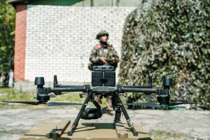 В школах Курской области начнут учить сборке и управлению дронами