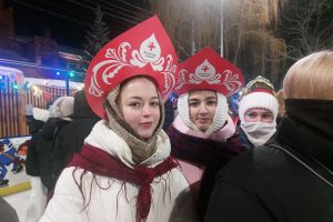 В Курске на катке прошла Спортивная студенческая ночь