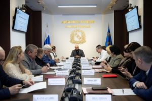 В Курске решают проблему с парковками во дворах