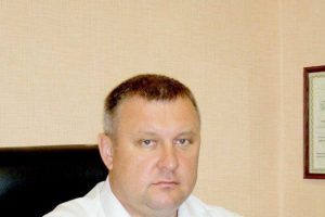 Бывшего чиновника осудили за взятки