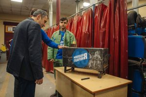 Больше буржуек для фронта!