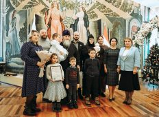 В Курске первые новорожденные 2026 получили свидетельства