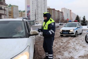 В 2025 году полиция Курской области первично выдала более 10 тысяч водительских удостоверений