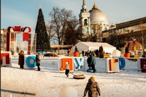 В Курске на территории «Полугоры» сегодня возобновляет работу тюбинговая горка