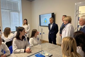 В Курске будущие аграрии постигают профессию в лабораториях