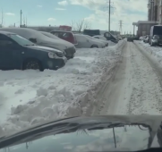 Глава Курска недоволен расчисткой дворов в Северном микрорайоне