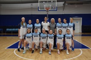 Юные курские баскетболистки вышли в финал первенства России