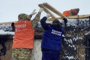 Курянам помогают всей страной