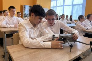 Дроны изучат за партой