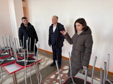 В Курской области подрядчик не спешит ремонтировать сельскую школу