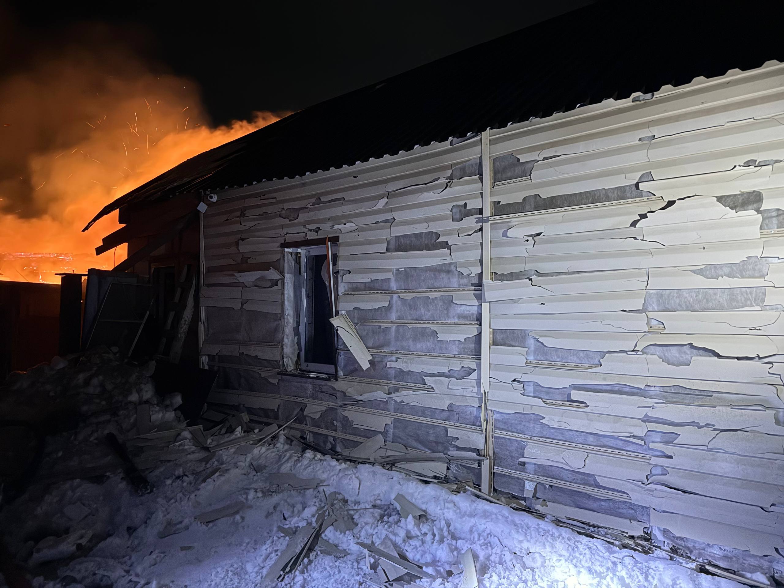 В Курской области из-за атаки дрона ВСУ погиб один человек, трое пострадали