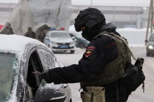 Пьяного курянина поймали за рулём на стационарном посту полиции