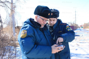 Курские спасатели проверили паводкоопасные улицы города с воздуха