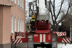 Курские пожарные провели тактическое учение в школе