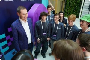 Код, ИИ и командная работа: объявлены победители Национальной технологической олимпиады по профилю «Искусственный интеллект»