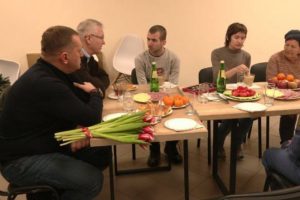 Куряне вернулись домой из украинского плена