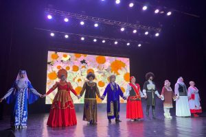 В Курске отметили праздник встречи весны «Мэрцишор»