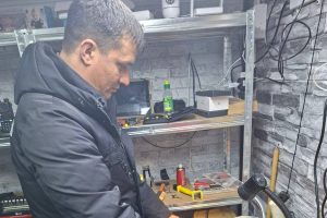 В Курской области участник СВО открыл мастерскую