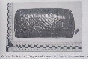 Пьяный курянин украл у соседки серебряные украшения и 18 пачек сигарет