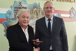 Протянули руку помощи