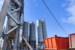 В Курской области запустили первый асфальтобетонный завод