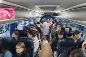 Школьники из курского приграничья отправились на отдых в «Орлёнок»