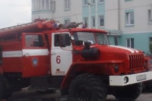На пожаре в Курске пострадали два человека