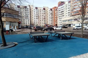 Курские власти проверили ремонт учреждений и благоустройство в Железногорске