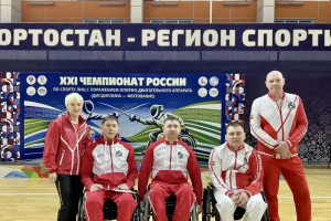 Куряне взяли золото на чемпионате России по фехтованию среди спортсменов с ОВЗ