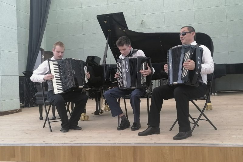 Пусть музыка ведёт нас к звёздам