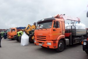 Александр Хинштейн оценил готовность хозяйства «Восход» в Горшеченском районе к посевной
