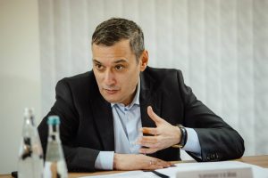 Александр Хинштейн прокомментировал приговор в отношении Алексея Дедова