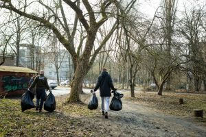 В Курске в первом весеннем субботнике поучаствовали 4 тысячи человек