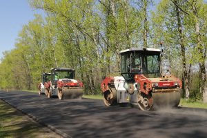 В Курской области построят и отремонтируют дороги в нескольких районах