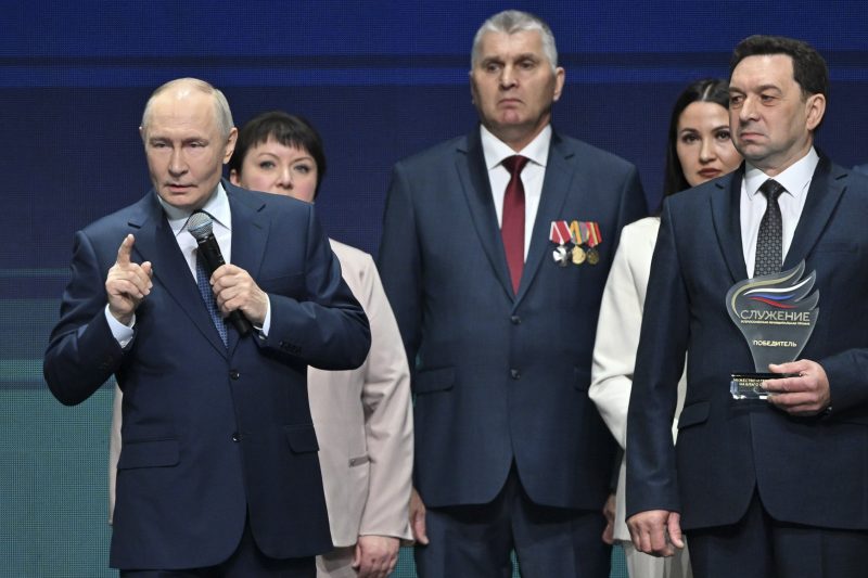 Признание вам, работающим «на земле»