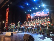 В Курске дал концерт легендарный Ансамбль Александрова