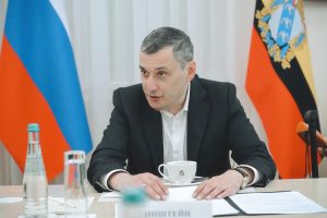 Работать в одной команде