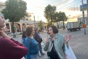 Куряне совершили экскурсию в позапрошлый век с яблоком в кармане