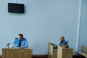 С экс-главы сельсовета Дмитриевского района Курской области взыскали более 900 тысяч рублей за съезд в кювет
