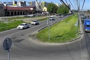 В Курске заработал новый светофор на дублёре улицы Энгельса